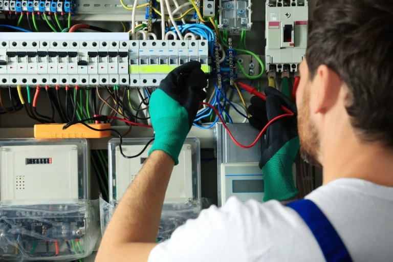 commercial & residential electrician